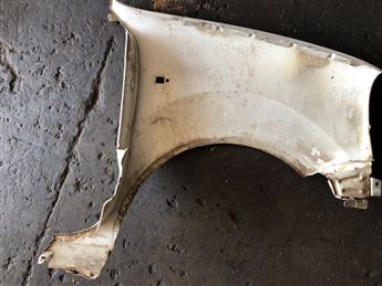 Renault Kangoo 1998-2008 Sol Ön Çamurluk