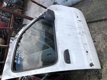 Renault Kangoo 2004-2008 Sağ Ön Kapı