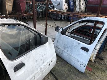 Renault Kangoo 1998-2008 Çıkma Sol Ön Kapı