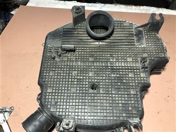 Renault Kangoo Clio Solenzo 1.4 8V Hava Filtre Kutusu