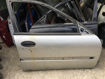 Renault Laguna 1 1994-2001 Sağ Ön Kapı