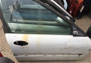 Renault Laguna 1 1994-2001 Sağ Ön Kapı