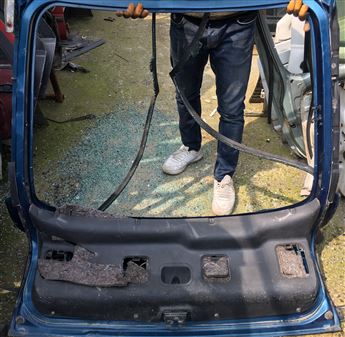Renault Laguna 1 1998-2002 Çıkma Bagaj Kapağı