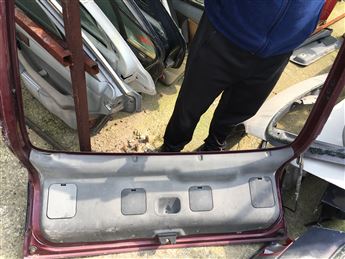 Renault Laguna 1 1998-2002 Çıkma Bagaj Kapağı