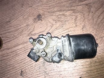 Renault Laguna 2001-2007 Ön Cam Silecek Motoru (3)