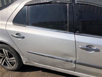 Renault Laguna II 2001-2007 Sağ Arka Kapı Döşemesi