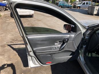 Renault Laguna II 2001-2007 Sol Ön Kapı Döşemesi