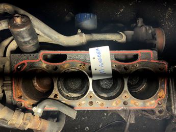 Renault Manager Flash 1.7 Yarım Motor