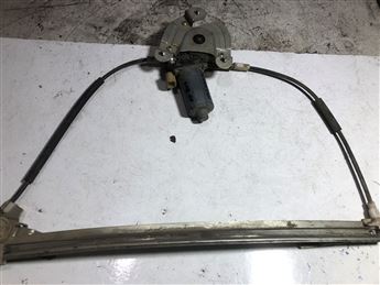 Renault Megan 1995-2003 Sağ Ön Kapı Cam Krikosu 0130821721 Bosch