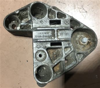 Renault Megane 1 2.0 8V Sağ Motor Kulağı (7700840950)