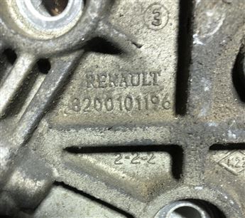 Renault Megane 2 Megane 3 Fluence Clio 2 Kangoo Scenic 2 Bağlantı Braketi 8200101196