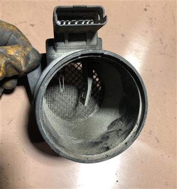 Renault Megane Trafic Master Kangoo 1.9 DCI Hava Akışmetre 7700109812