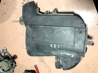 Renault Megane Trafic Master Kangoo 1.9 DCI Hava Filtre Kutusu 8200325553