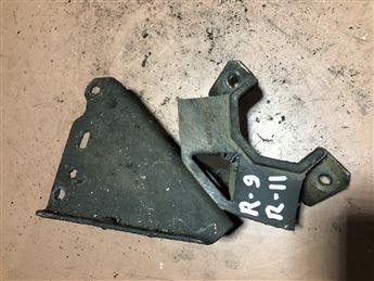 Renault R9-11 Arka Motor Şanzuman Takozu Kulağı