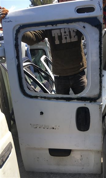 Renault Trafic 2004-2012 (Sol Kanat) Çıkma Bagaj Kapağı