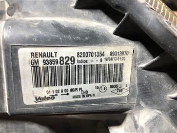 Renault Trafic II Vivaro A 2006-2014 Sol Ön Far