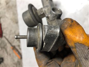 Renault Yakıt Basınç Regülatörü Bosch 0280160601