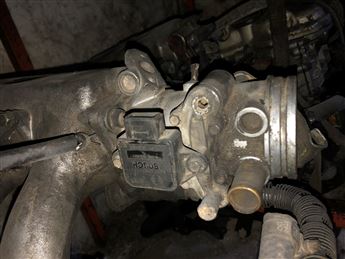 Saab 9000 2.3 (Turbolu) Gaz-Boğaz Kelebeği