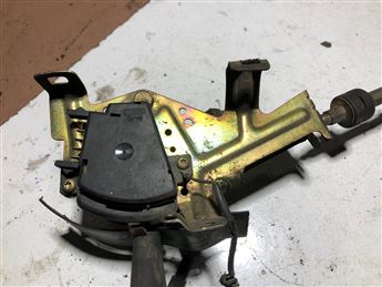 Saab 9000 Otomatik Vites Kolu-Mekanizması Halatı