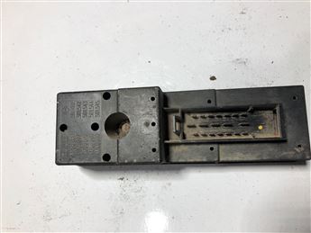 Saab 9000 Sol Ön 4'lü Cam Açma Düğmesi