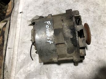 Skoda Favorit Çıkma Şarj Dinamosu