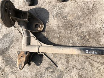 Skoda Favorit Felicia Arka Dingil