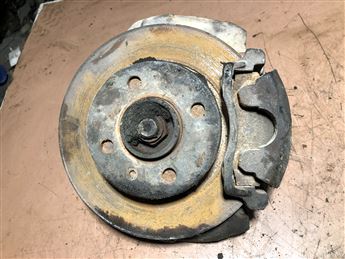 Skoda Favorit Felicia Forman Pickup Sol Ön Fren Kaliperi