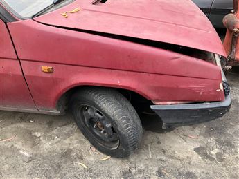 Skoda Favorit Forman Pick-up Çıkma Sağ Ön Çamurluk