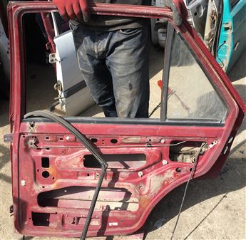 Skoda Favorit Forman Sağ Arka Kapı