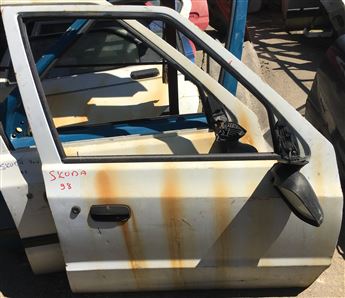 Skoda Felicia Pick-up Sağ Ön Kapı  