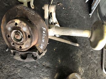 Skoda Felicia Pikup Sağ Ön Amortisör Helezon Yayı Porya Taşıyıcı