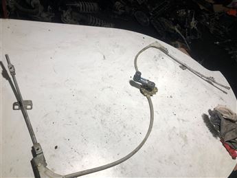 Skoda Felicia Sol Ön Kapı Cam Krikosu