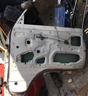 Suzuki Carry 1985-1998 Sağ Ön Kapı