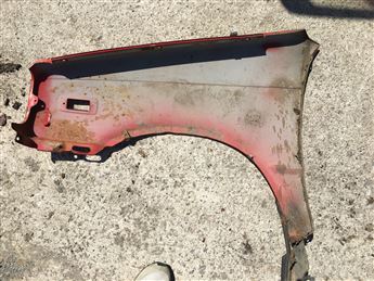 Suzuki Maruti Sağ Ön Çamurluk