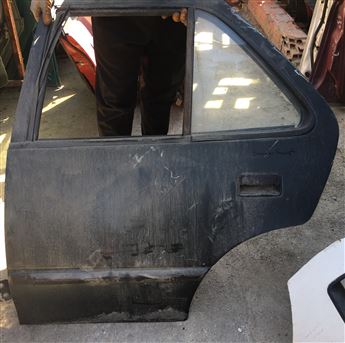 Suzuki Swift Sedan 1993-2003 Sol Arka Kapı