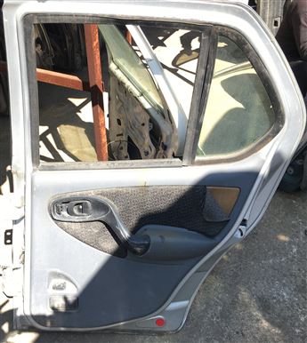 Tata İndigo İndica 2005-2011 Sağ Arka Kapı