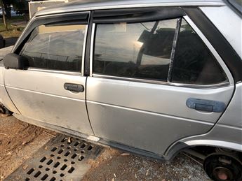 Tofaş 131 Şahin Doğan Kartal (Eski Kasa) Çıkma Sol Ön Kapı