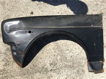 Tofaş 131 Şahin Sol Ön Çamurluk