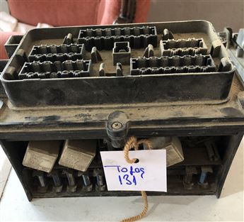 Tofaş Murat 131 Sigorta Kutusu