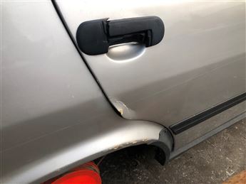 Tofaş Şahin Doğan Kartal (1999-2003) Sağ Arka Kapı (Menekşe Menteşe)