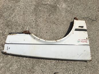 Tofaş Şahin Sağ Ön Çamurluk