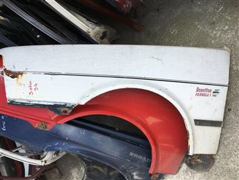 Tofaş Şahin Sol Ön Çamurluk