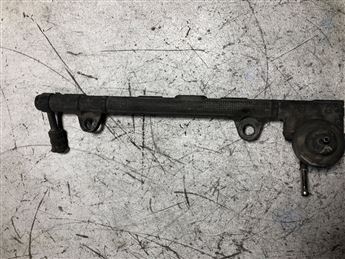 Toyota Corolla 1.6 XLİ 1992-1997 Enjektör Kütüğü