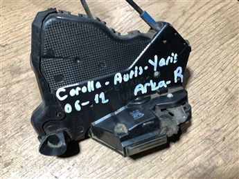 Toyota Corolla Auris Yaris 2006-2012 Sağ Arka Kapı Kilidi - İç Açma Kolu