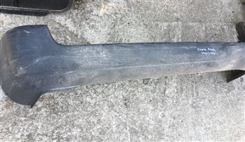 Toyota Corolla SW 1996 Arka Tampon