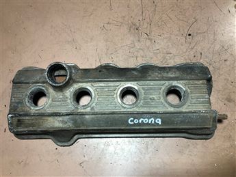 Toyota Corona 2.0 Külbütör Kapağı