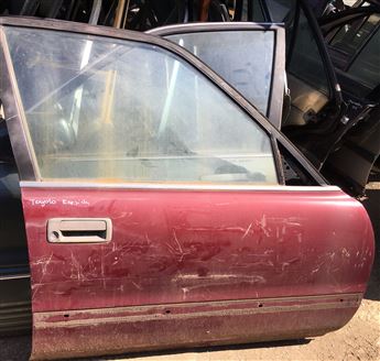 Toyota Cressida Sağ Ön Kapı