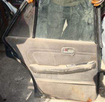 Toyota Cressida Sol Arka Kapı