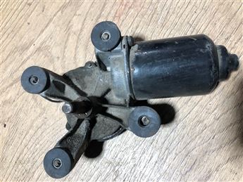 Toyota Hiace 1982-1989 Ön Cam Silecek Motoru (3)