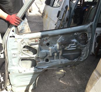 Toyota Hiace 1992-2001 Sağ Ön Kapı